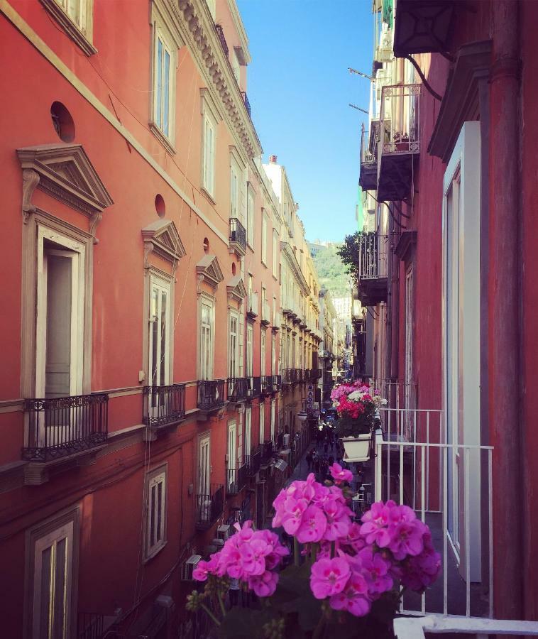 נאפולי B&B Il Balconcino A Santa Chiara מראה חיצוני תמונה